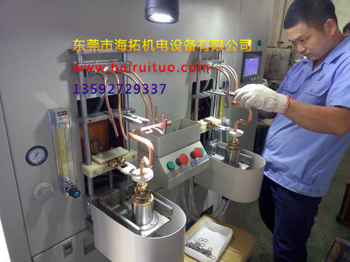 根據(jù)工件定制高頻淬火機(jī)床(圖1)