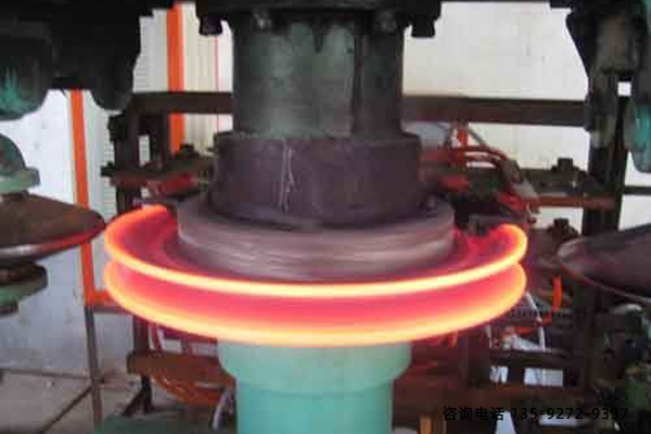 感應(yīng)淬火設(shè)備-廠家非標(biāo)定制(圖1) 感應(yīng)淬火設(shè)備-廠家非標(biāo)定制(圖1)