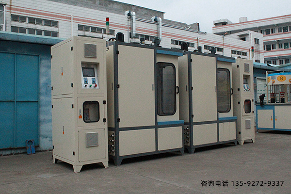 臥式淬火機(jī)床-自動控制系統(tǒng)(圖1) 臥式淬火機(jī)床-自動控制系統(tǒng)(圖1)