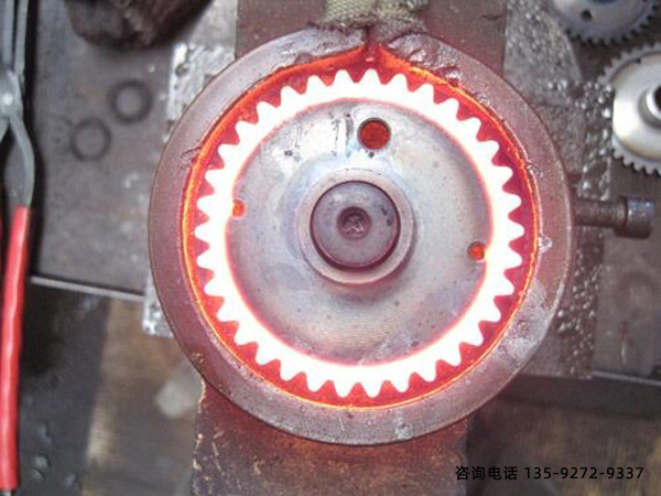 高頻淬火機(jī) 福建高頻淬火機(jī)生產(chǎn)廠家的產(chǎn)品質(zhì)更勝一籌(圖2)