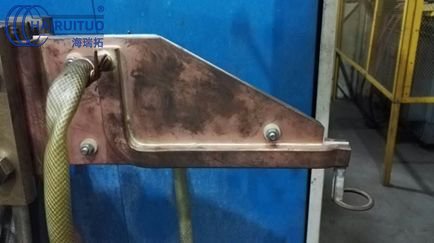 氣缸蓋進排氣門密封帶高頻感應(yīng)淬火工藝研究(圖3) 氣缸蓋進排氣門密封帶高頻感應(yīng)淬火工藝研究(圖3)