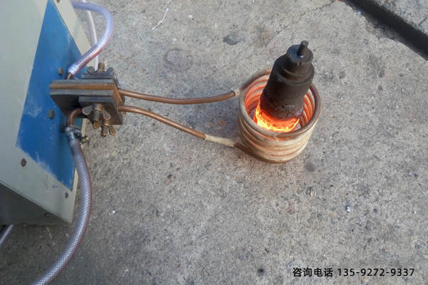 感應(yīng)淬火機(jī)對(duì)彈簧變形問題的解決措施