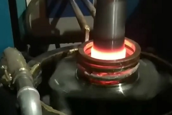 高頻淬火的基本原理 不同的淬火深度和工件尺寸(圖2) 高頻淬火的基本原理 不同的淬火深度和工件尺寸(圖2)