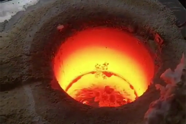 可以個性定制鋁合金感應(yīng)熔煉爐的廠家(圖2)