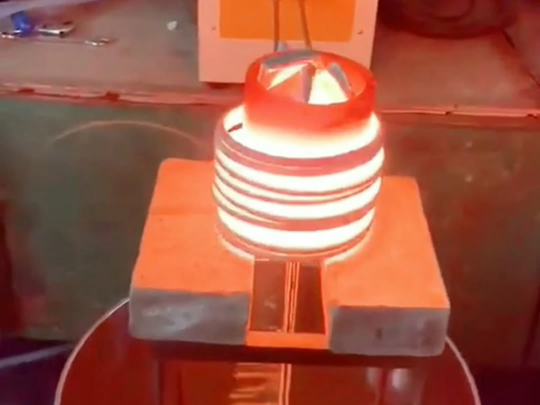 小型實驗高頻熔煉爐，易拉罐提煉鋁水