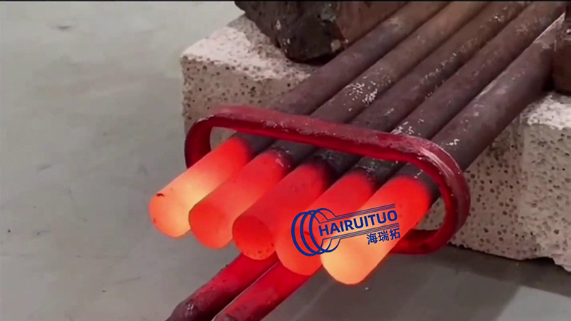 手持式高頻加熱機(jī)在同時加熱五根棒料時，有哪些優(yōu)勢？