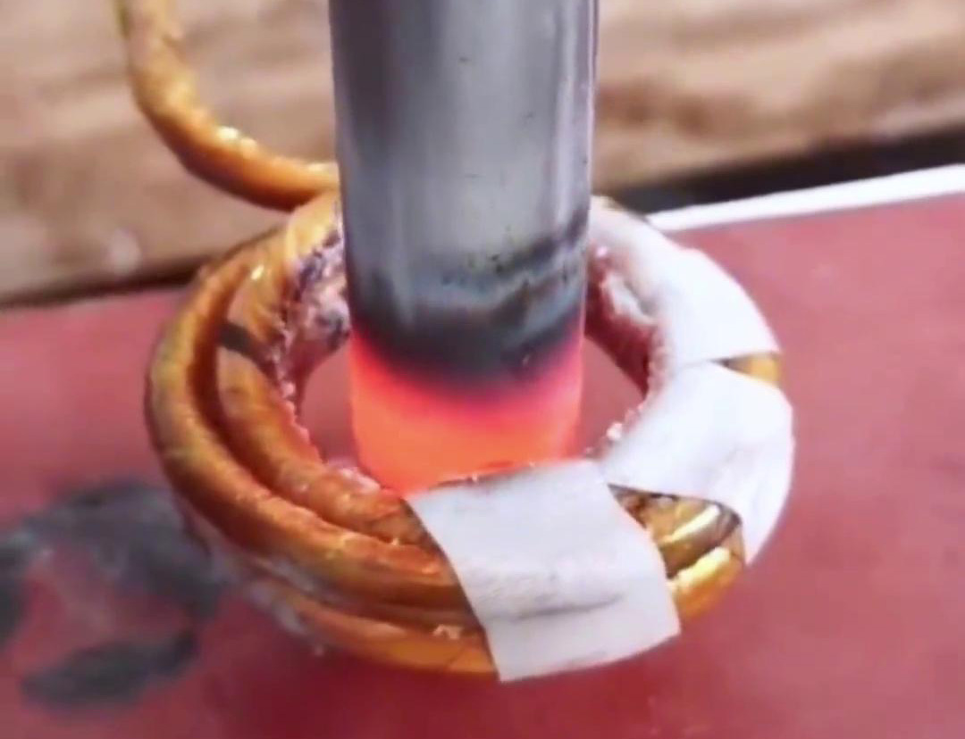 高頻焊機在不銹鋼管焊接中應(yīng)用步驟和注意事項