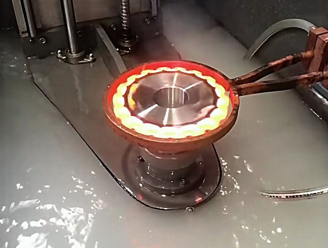 IGBT 變頻高頻淬火機(jī)床:鏈輪齒輪淬火的高效精準(zhǔn)解決方案