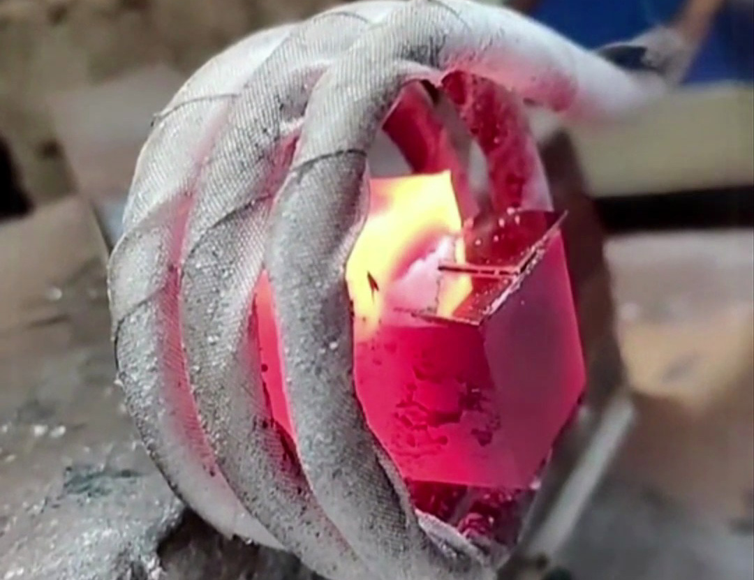 車刀高頻焊接：如何實(shí)現(xiàn)高效高質(zhì)量焊接？