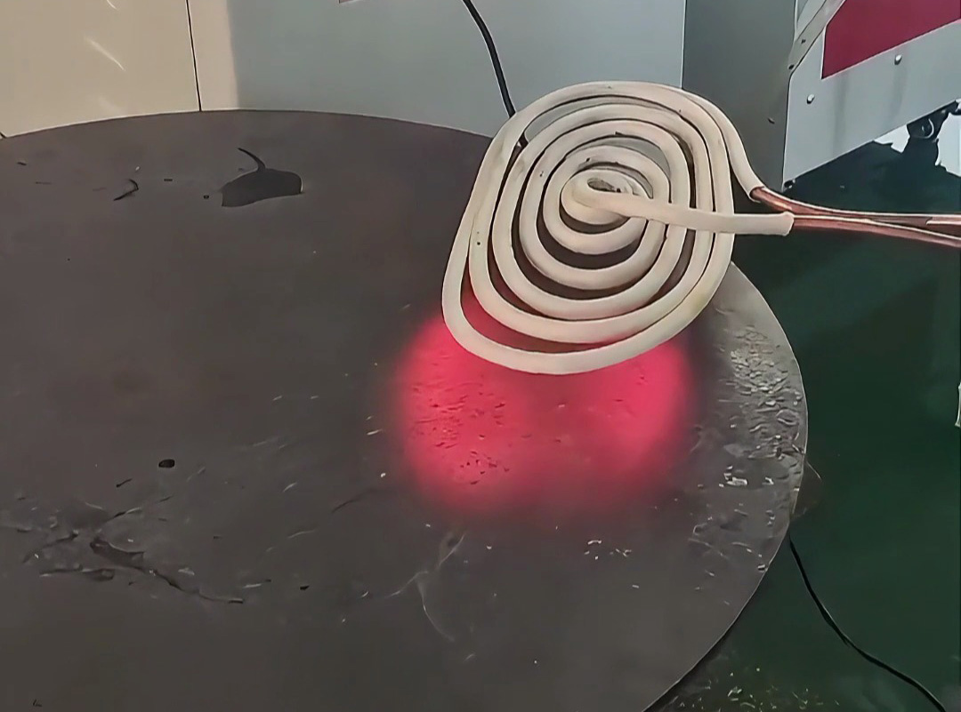 軟鏈接感應(yīng)加熱設(shè)備：優(yōu)勢與致命缺陷并存，適用場景需精準(zhǔn)把控