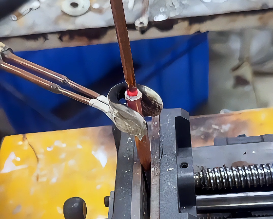 銅管和鐵管能高頻焊接嗎？實測手持式高頻焊機，效果直觀可見