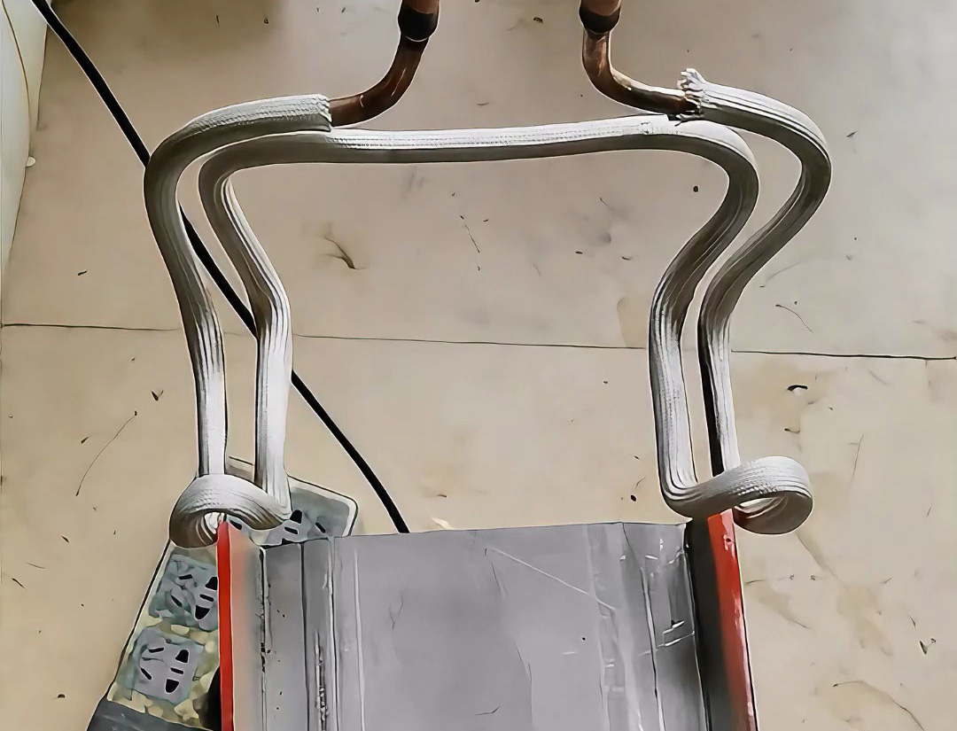 鋼板支撐架提質(zhì)關(guān)鍵：海瑞拓超高頻淬火機(jī)的薄邊熱處理之道