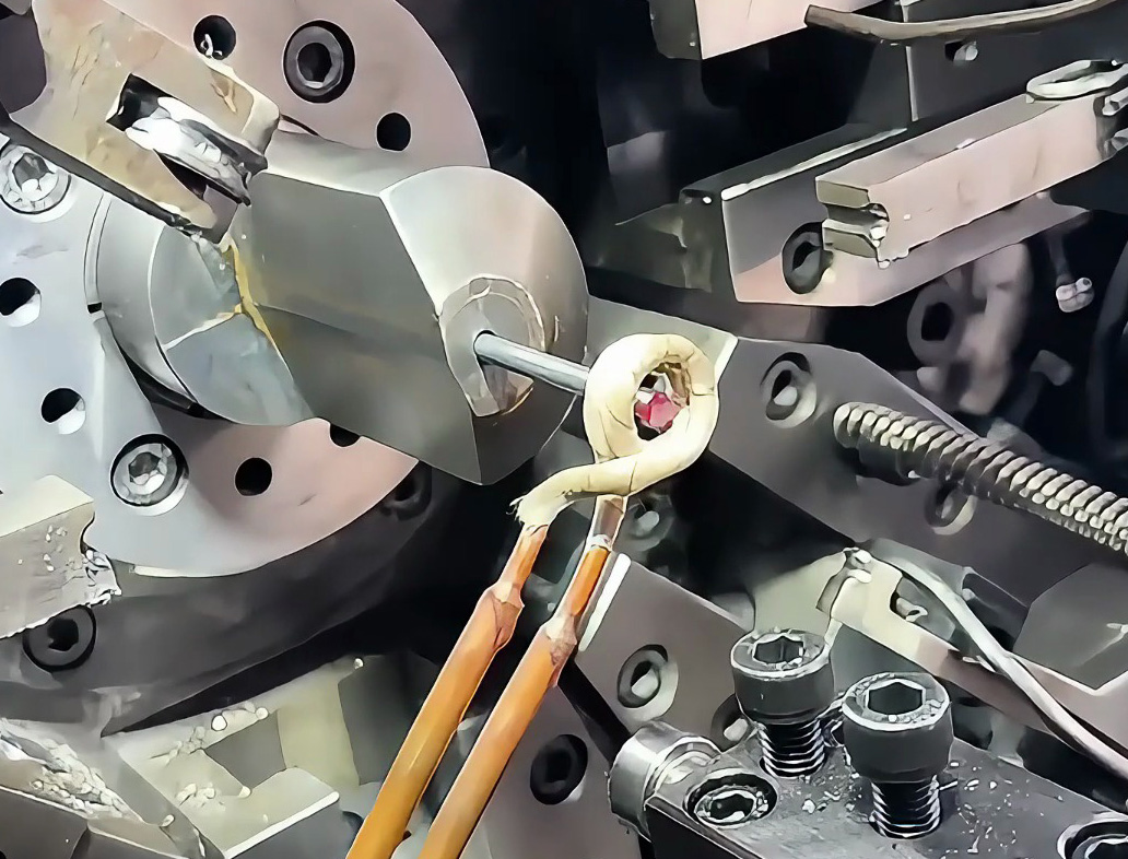 高頻加熱機(jī)在彈簧機(jī)的應(yīng)用