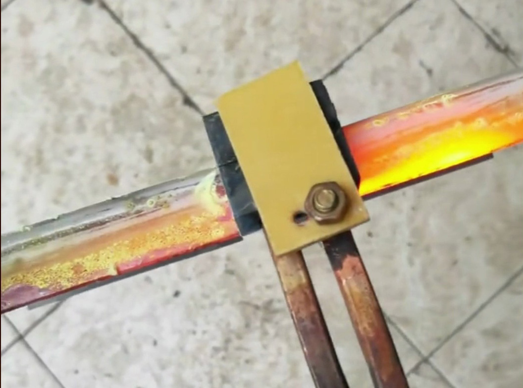 鍍鋅板加熱利器！海瑞拓手持式高頻加熱機，車間作業(yè)太省心