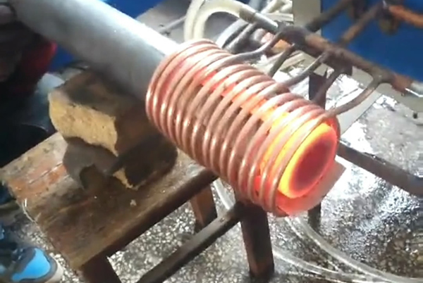 超音頻感應(yīng)加熱設(shè)備，大型鋼管退火機(jī)