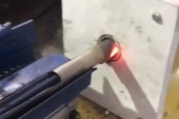 中頻電爐降低電耗的方法(圖1)