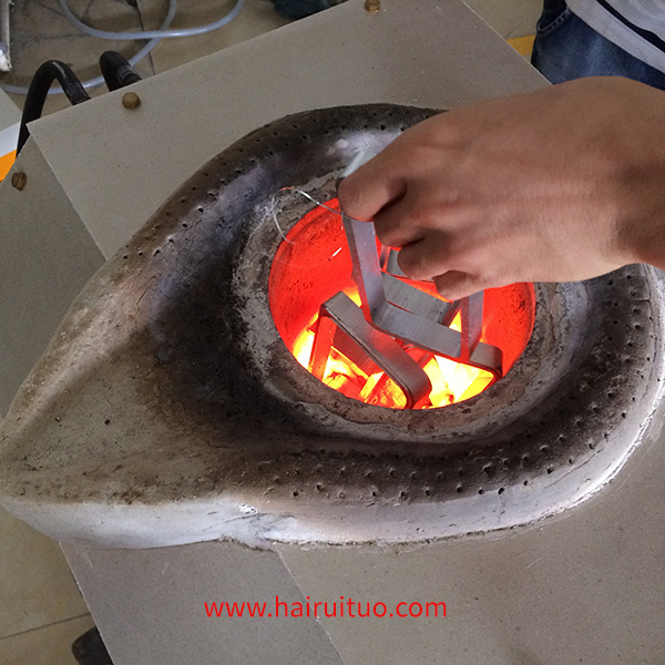 熔煉爐在熔煉過(guò)程中金屬會(huì)損耗嗎?