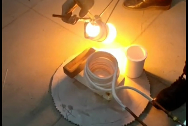 中頻熔煉爐打樣 中頻熔煉爐怎么樣過濾氮?dú)?圖2)