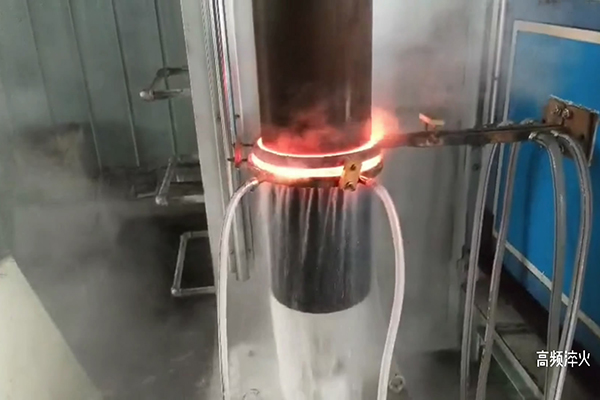 高頻淬火機(jī)床對(duì)大型鋼管表面淬火熱處理