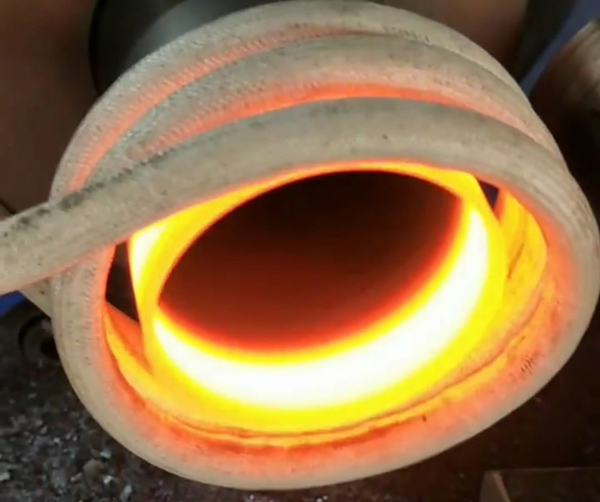 感應(yīng)加熱電源 智能化感應(yīng)加熱電源是感應(yīng)加熱的發(fā)展方向(圖1)