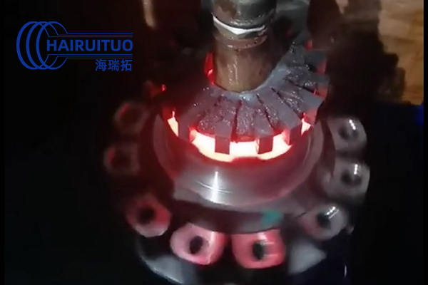 了解固態(tài)高頻釬焊機(jī)的維護(hù)檢修安全注意事項(xiàng)！