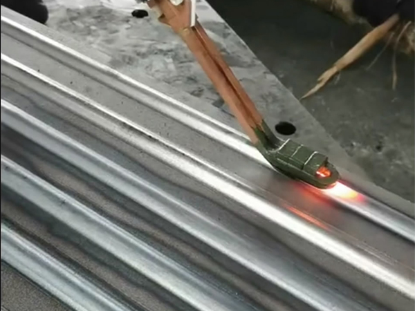 超音頻導(dǎo)軌淬火設(shè)備淬火冷卻裝置的設(shè)計要點