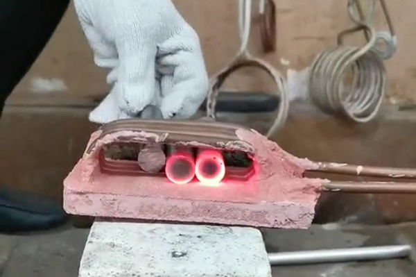 高頻淬火設(shè)備的溫度、保溫時(shí)間與奧氏體晶粒尺寸有關(guān)