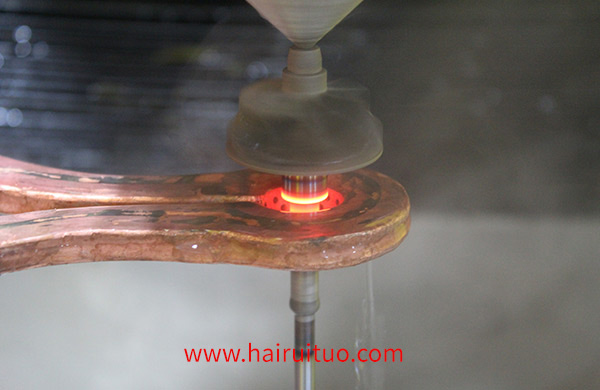 平面淬火機床振蕩管的正極特性(圖2)